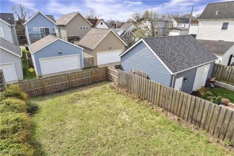 2815 Monroe Avenue Cleveland OH 44113