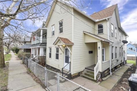 2815 Monroe Avenue Cleveland OH 44113