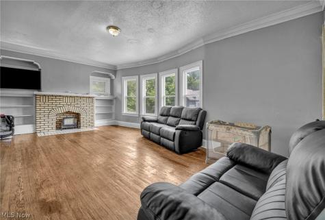 382 Madison Avenue Akron OH 44320