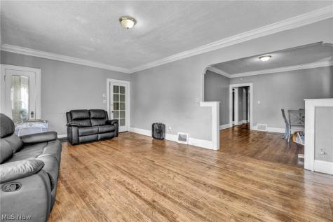382 Madison Avenue Akron OH 44320