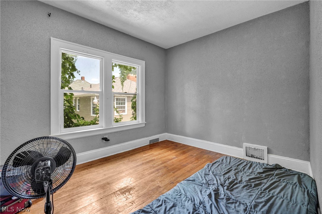 382 Madison Avenue Akron OH 44320