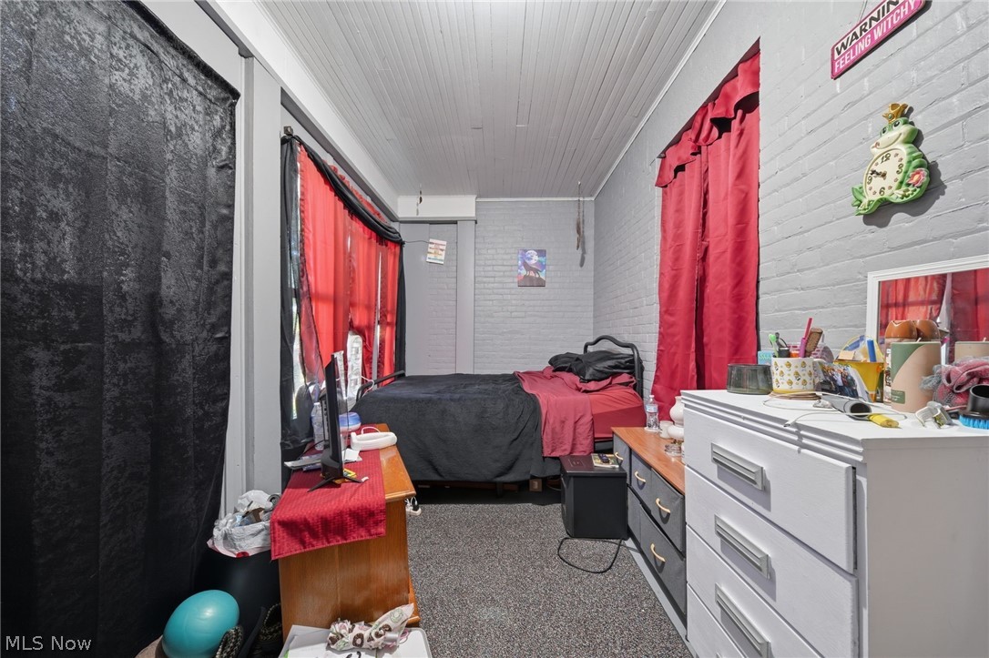 5582 S Ridge Road Madison OH 44057