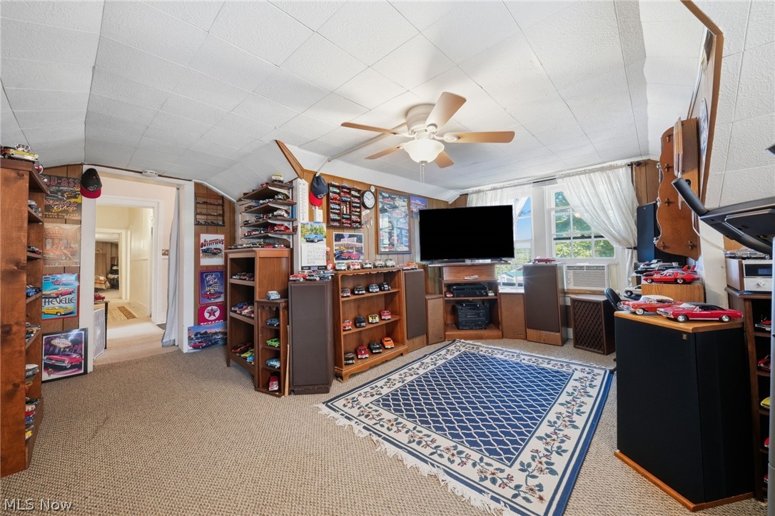 5582 S Ridge Road Madison OH 44057
