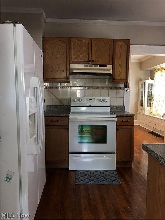 3441 W 95 Street Cleveland OH 44102