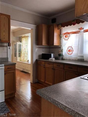3441 W 95 Street Cleveland OH 44102