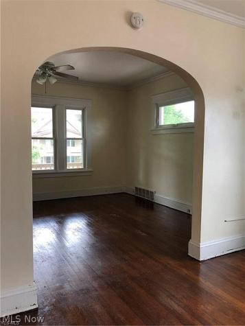 3441 W 95 Street Cleveland OH 44102