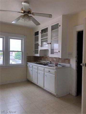 3441 W 95 Street Cleveland OH 44102