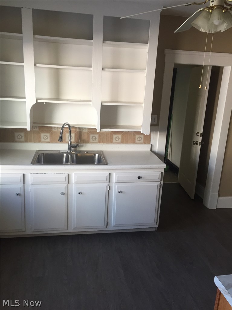 3441 W 95 Street Cleveland OH 44102