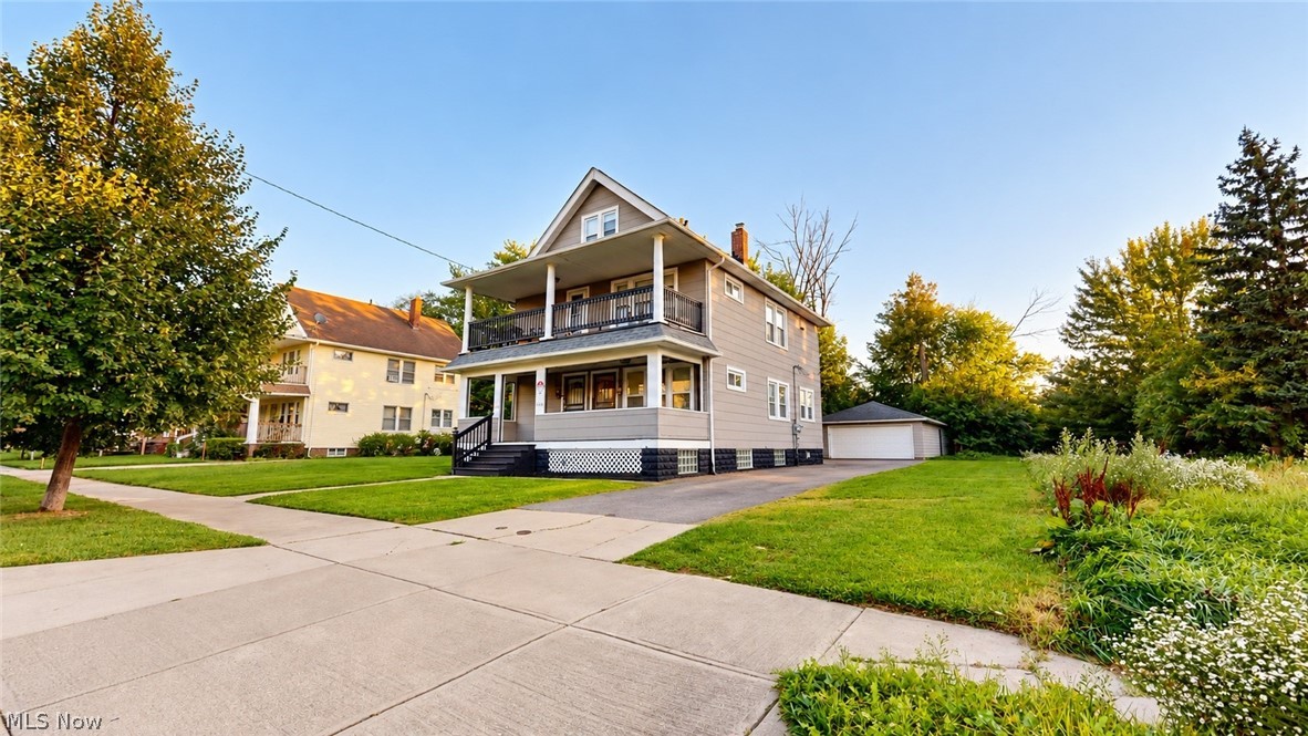 1538-1540 E 204th Street Euclid OH 44117