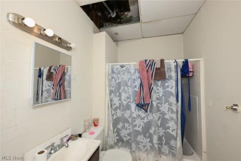 4123 E 59th Street Cleveland OH 44105