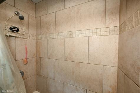 4123 E 59th Street Cleveland OH 44105