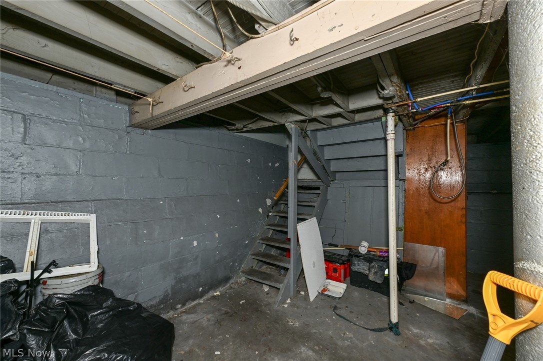 4123 E 59th Street Cleveland OH 44105