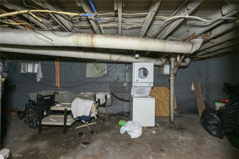 4123 E 59th Street Cleveland OH 44105