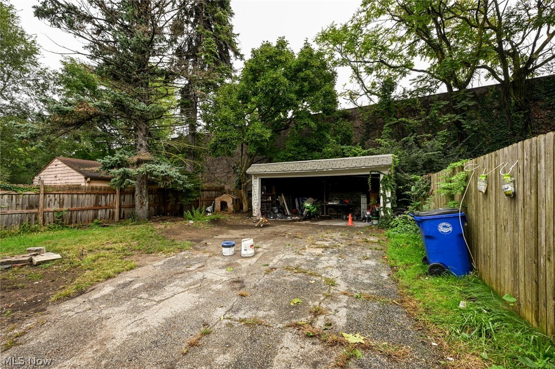 4123 E 59th Street Cleveland OH 44105