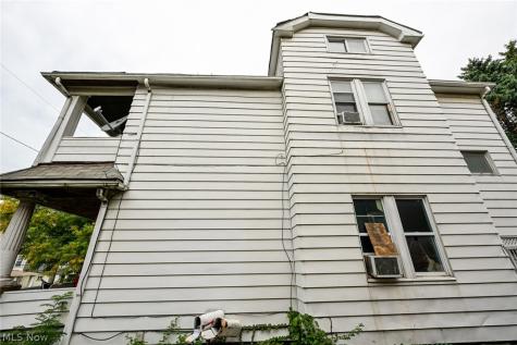 4123 E 59th Street Cleveland OH 44105