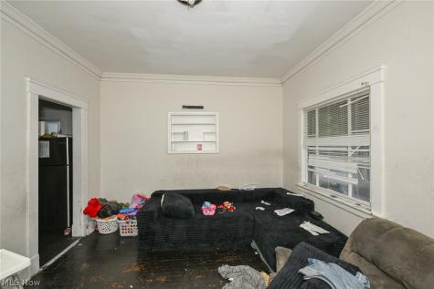 4123 E 59th Street Cleveland OH 44105