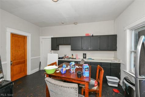 4123 E 59th Street Cleveland OH 44105