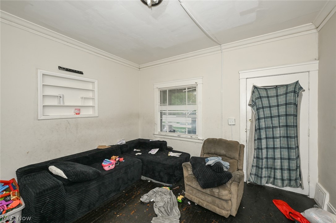 4123 E 59th Street Cleveland OH 44105