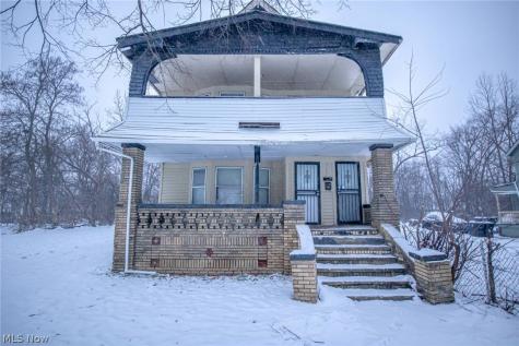 3332 E 145th Street Cleveland OH 44120