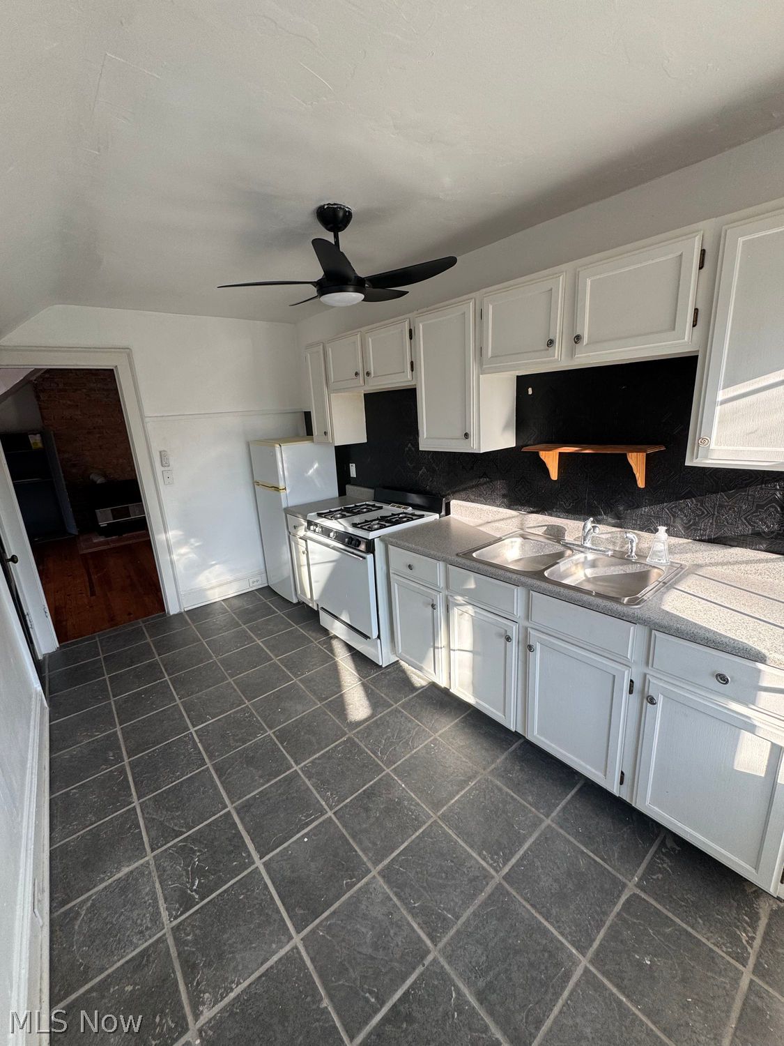 14170 Superior Road Cleveland OH 44118