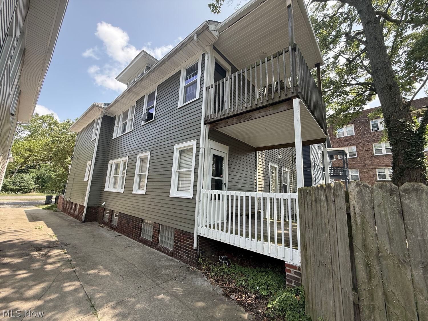 14170 Superior Road Cleveland OH 44118