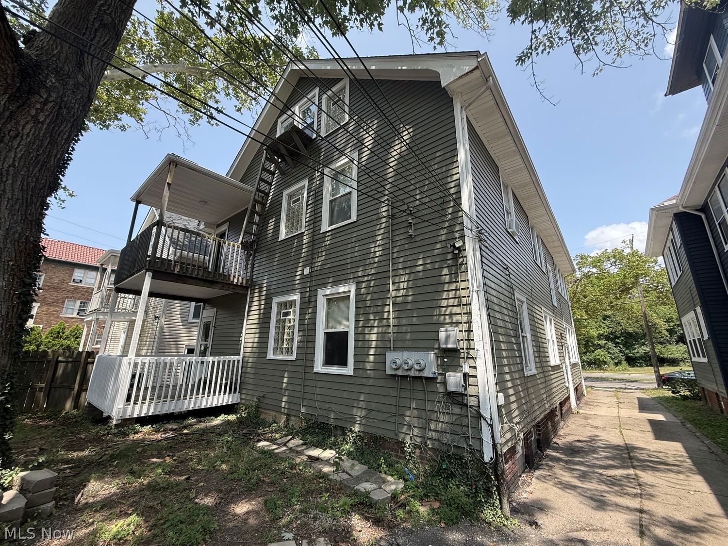14170 Superior Road Cleveland OH 44118