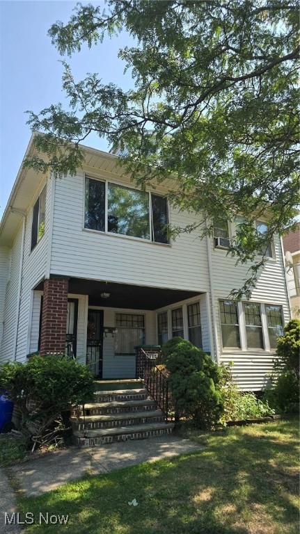 1113 E 177th Street Cleveland OH 44119