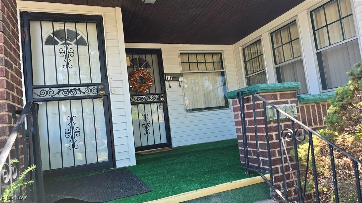 1113 E 177th Street Cleveland OH 44119