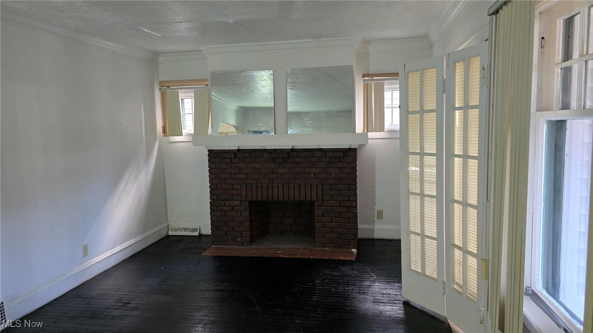 1113 E 177th Street Cleveland OH 44119