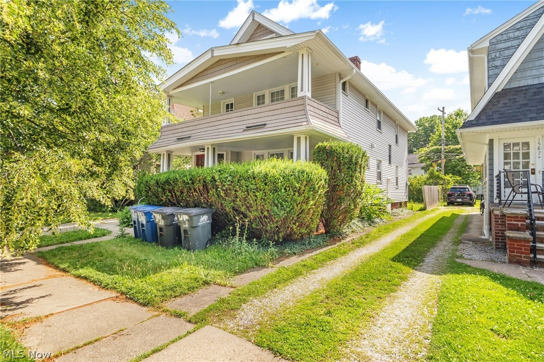 1583 Victoria Avenue Lakewood OH 44107