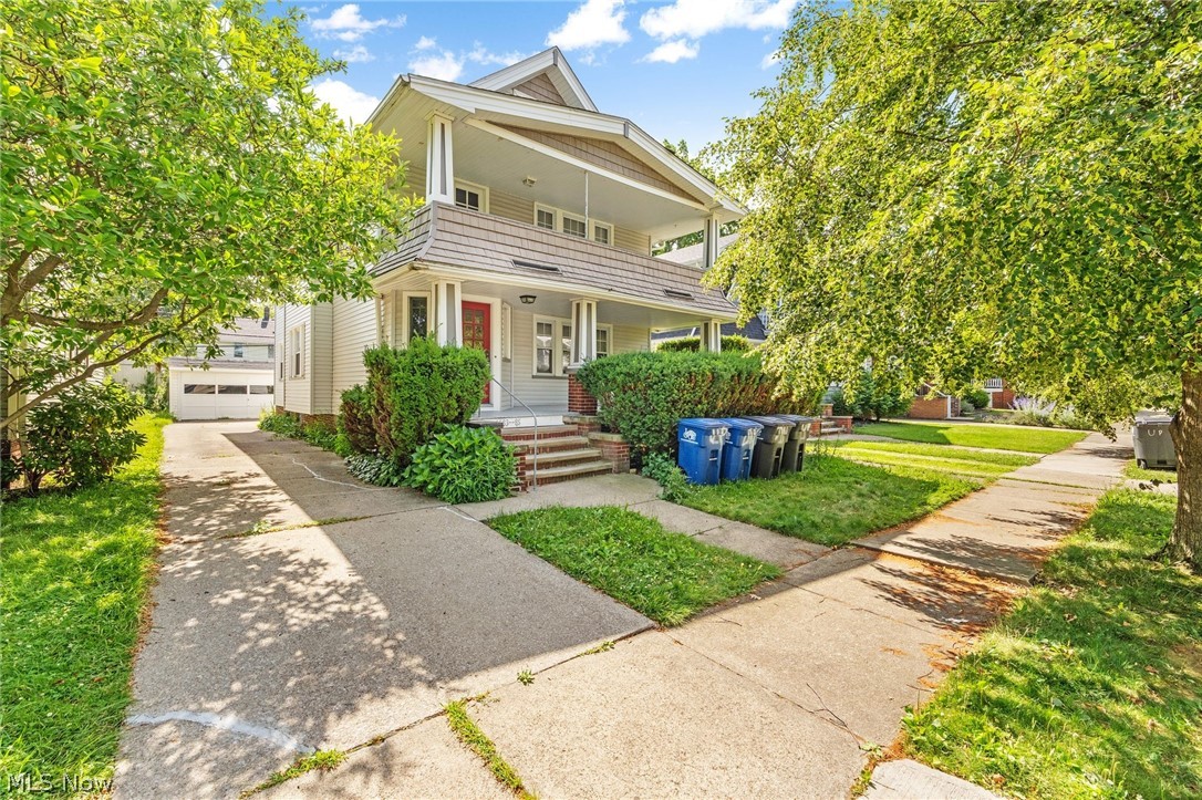 1583 Victoria Avenue Lakewood OH 44107