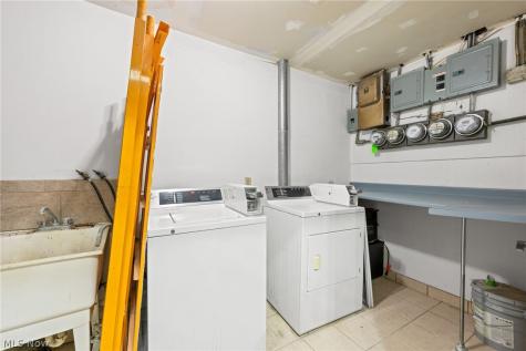 1404 Long Avenue Lorain OH 44052
