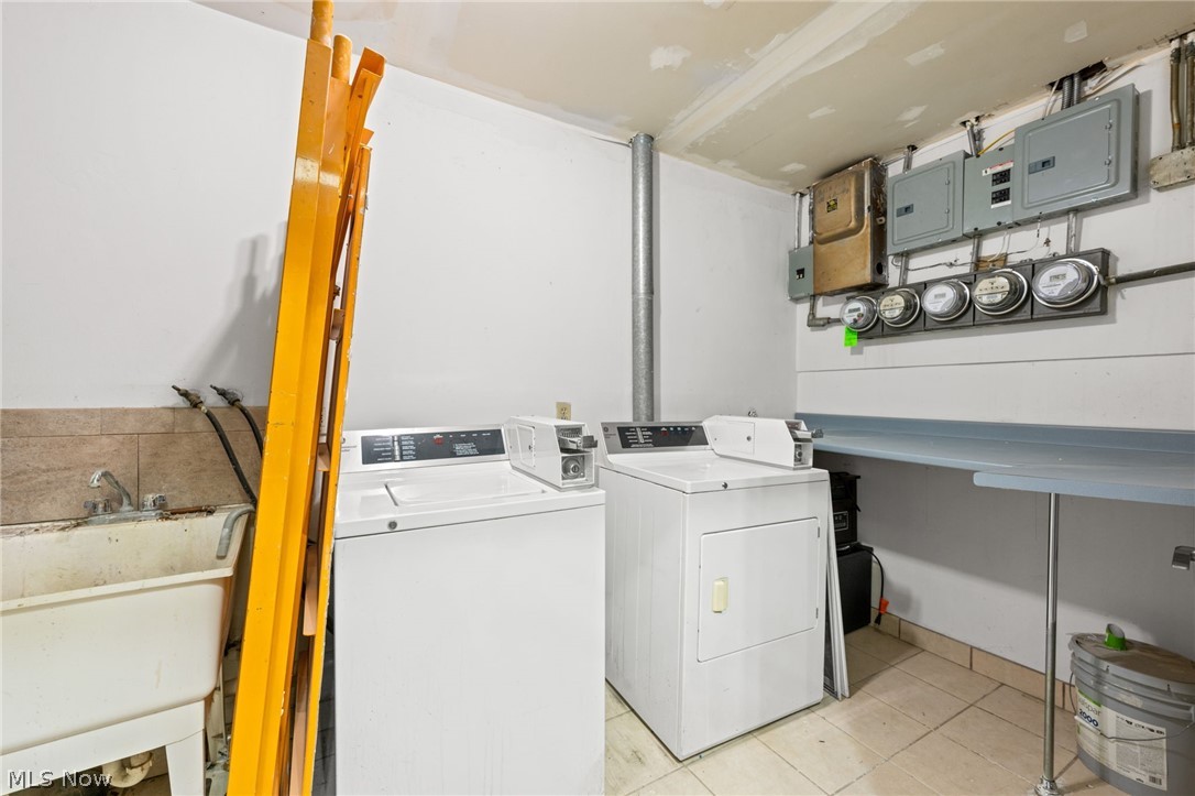 1404 Long Avenue Lorain OH 44052