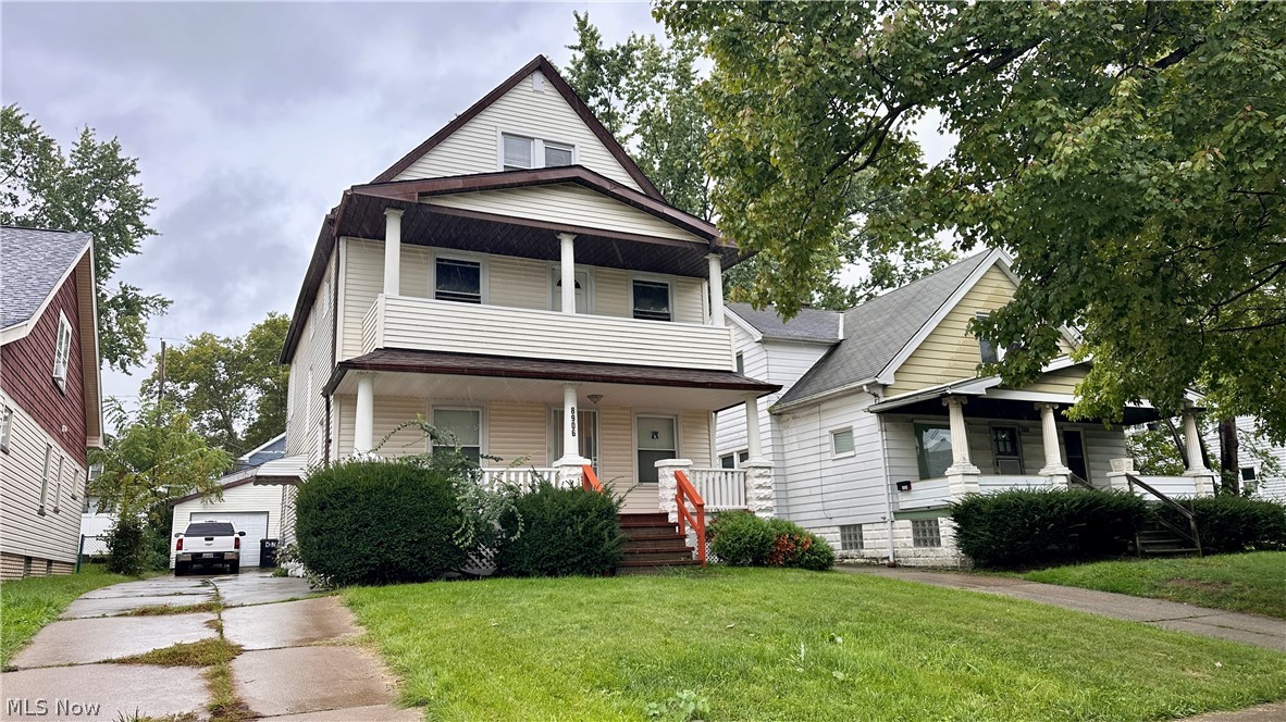 8906 Jeffries Avenue Cleveland OH 44105