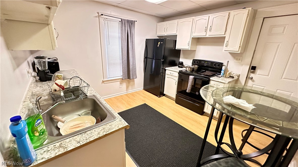 8906 Jeffries Avenue Cleveland OH 44105