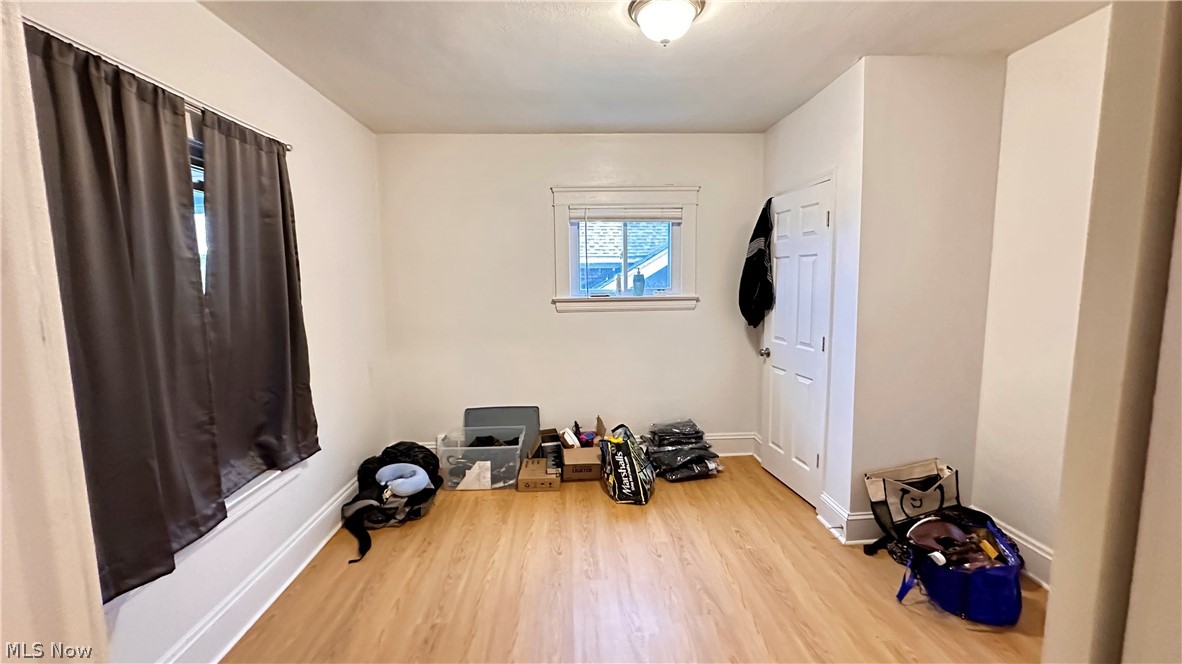 8906 Jeffries Avenue Cleveland OH 44105