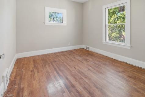 3604 E 154th Street Cleveland OH 44120