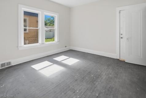3604 E 154th Street Cleveland OH 44120