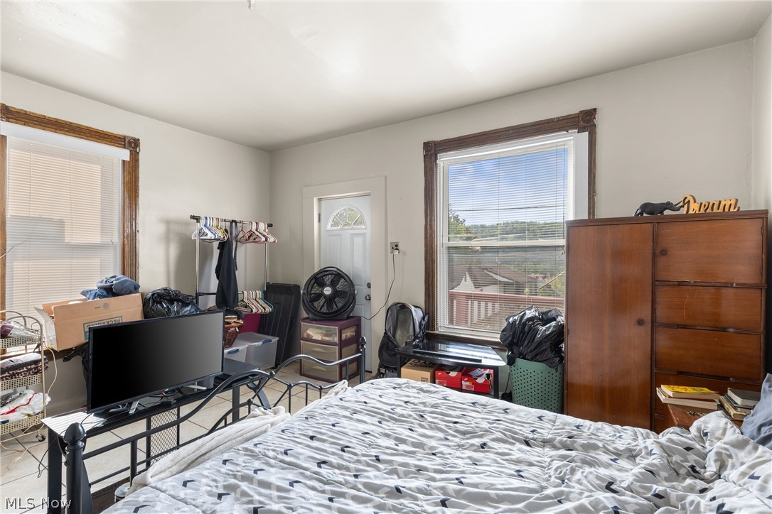 715 N Zane Highway Martins Ferry OH 43935