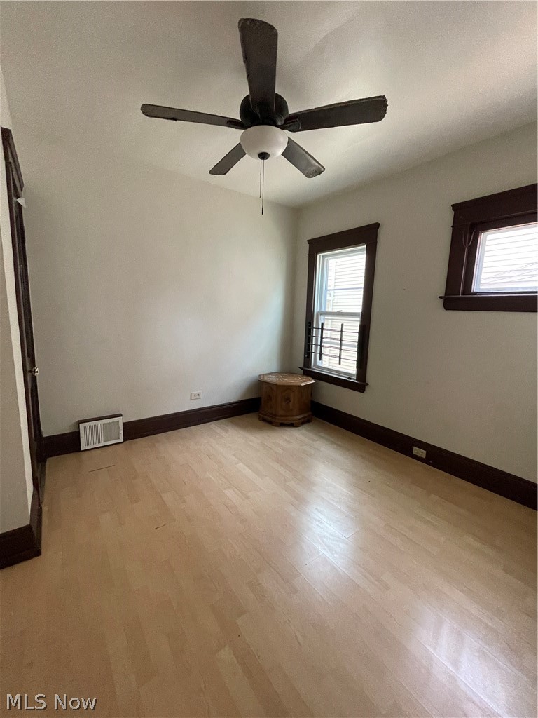 1753 Collamer Avenue Cleveland OH 44112