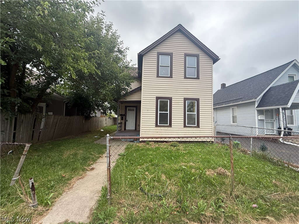 7619 Lawn Avenue Cleveland OH 44102