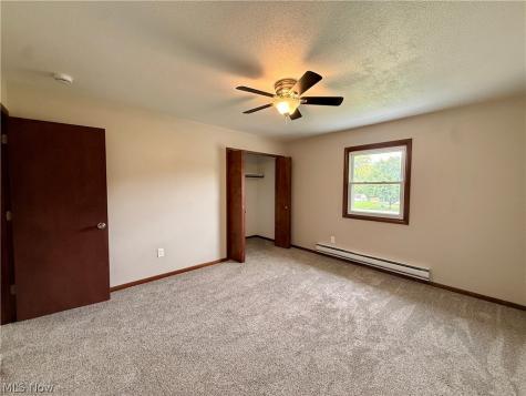 124 Creekfield Court Elyria OH 44035