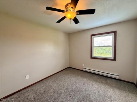 124 Creekfield Court Elyria OH 44035