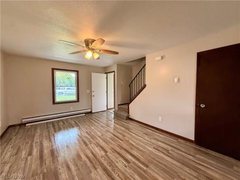 124 Creekfield Court Elyria OH 44035