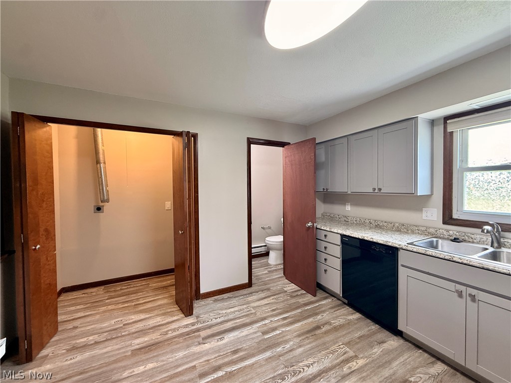 124 Creekfield Court Elyria OH 44035