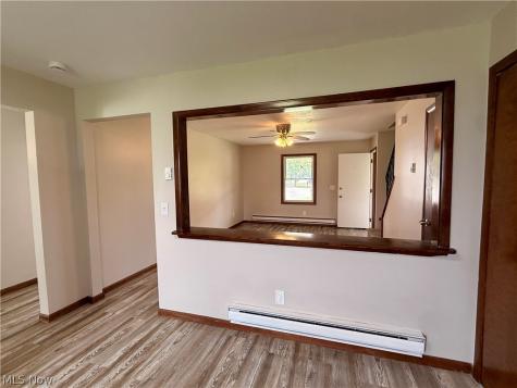 124 Creekfield Court Elyria OH 44035
