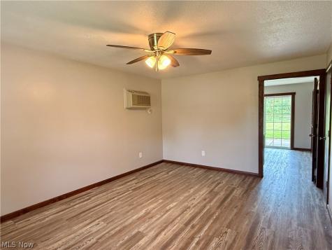 124 Creekfield Court Elyria OH 44035