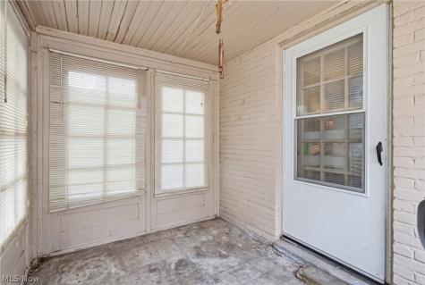 4079 Okalona Road South Euclid OH 44121