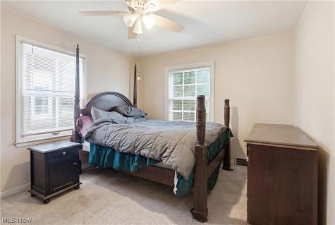 4079 Okalona Road South Euclid OH 44121