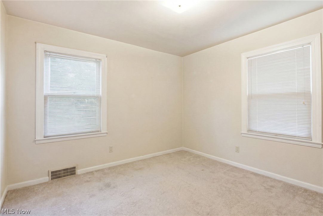 4079 Okalona Road South Euclid OH 44121